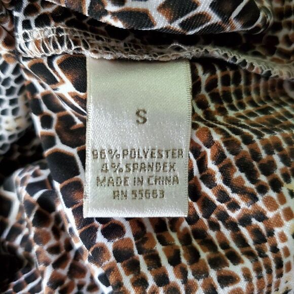 Kenar Snake Reptile Print Blouse Shirt Short Cap Sleeve Sz S Brown Black - Picture 6 of 7
